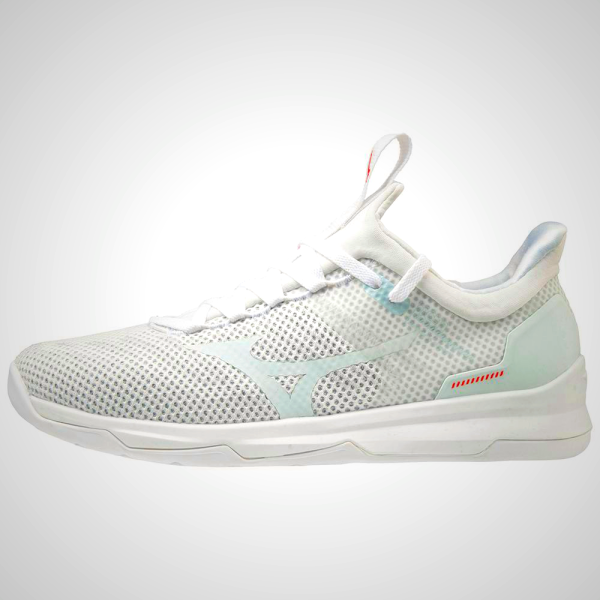 White Mizuno TC-11 Women's Training Shoes | 64507-GZIK